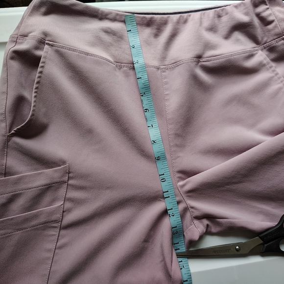 Movement by Butter Soft Masha scrub pants high rise, size M,L,straight, stretch. - Picture 12 of 17